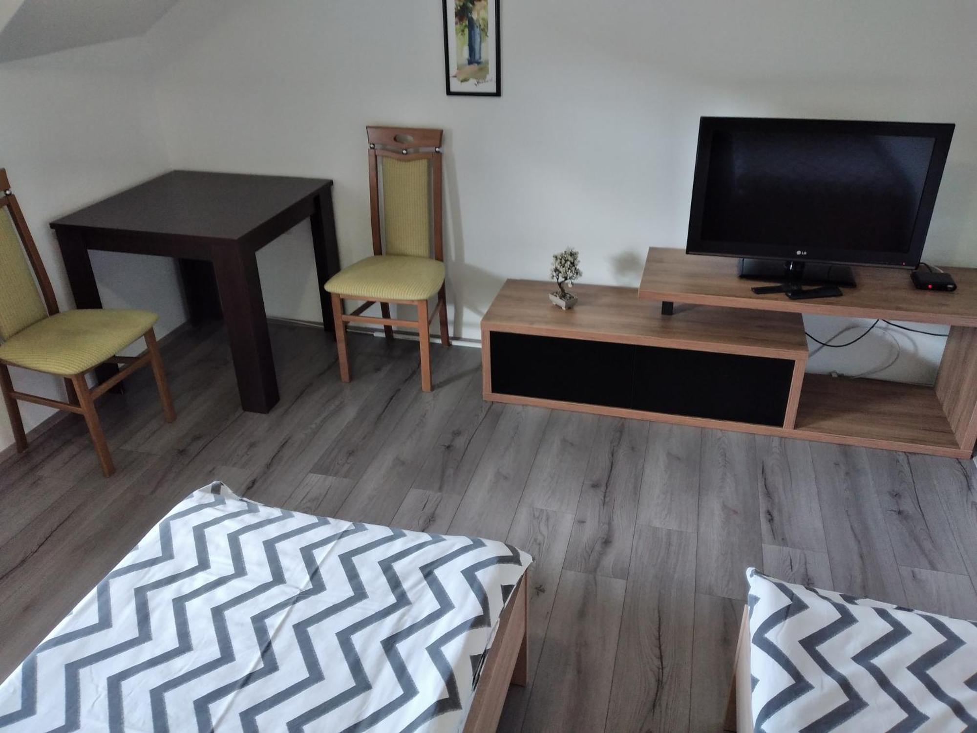 Apartments Kosevic 奥西耶克 外观 照片