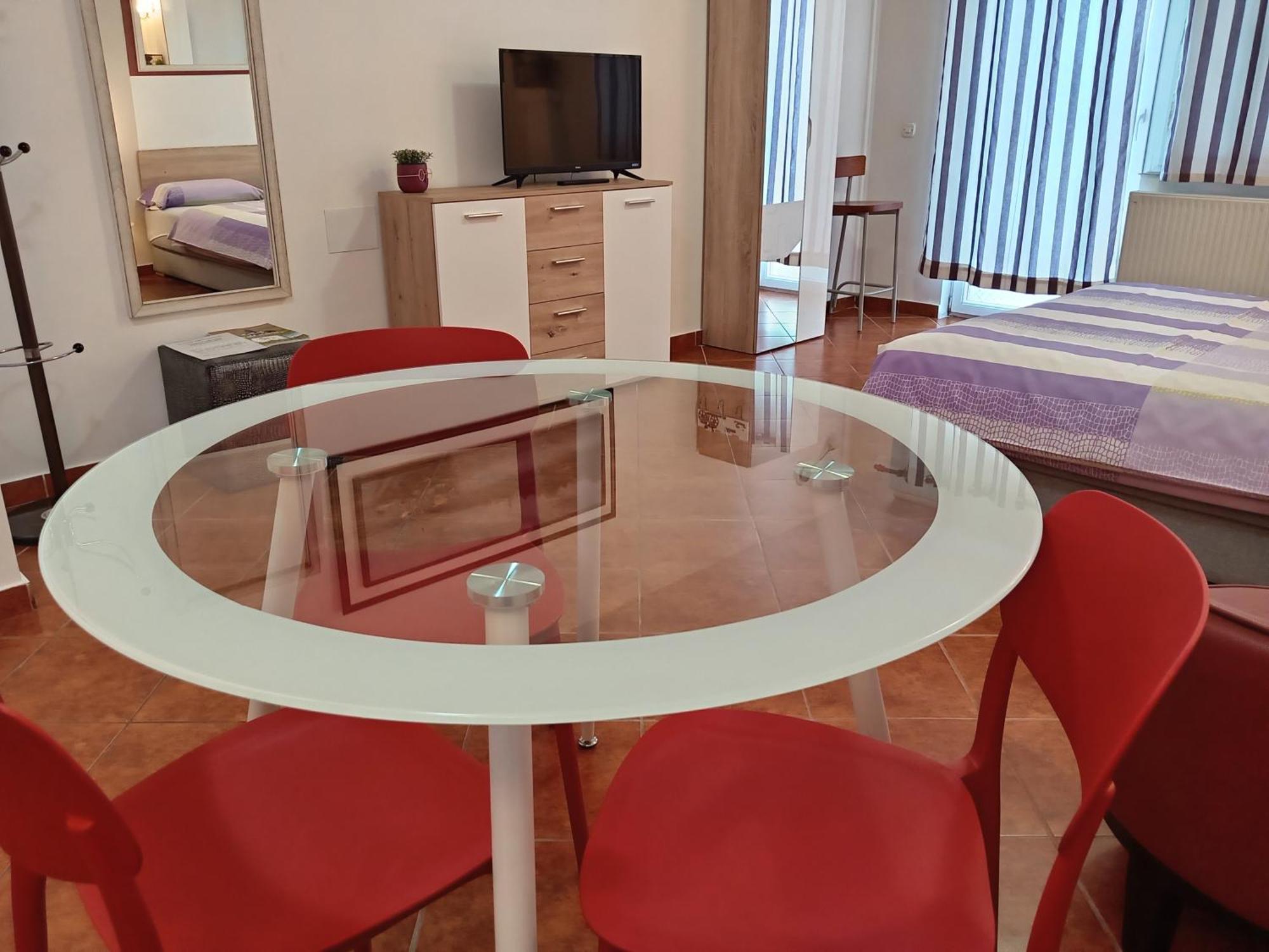 Apartments Kosevic 奥西耶克 外观 照片